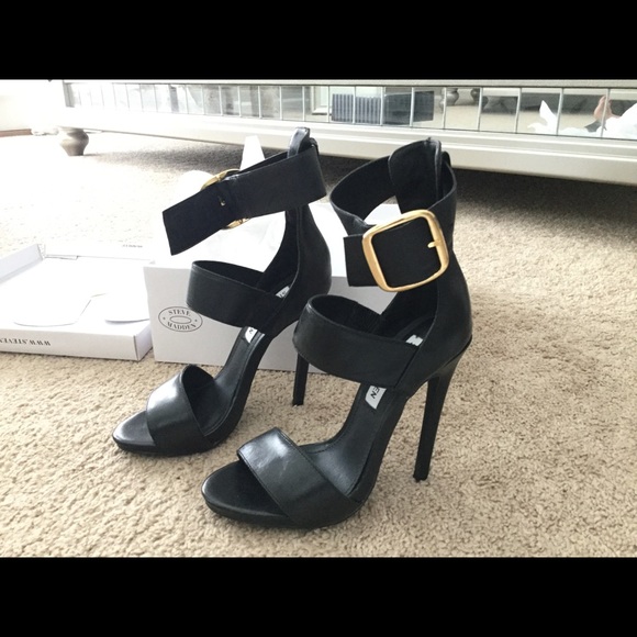 Steve Madden Black Strappy High Heeled Mysterii - Picture 2 of 7